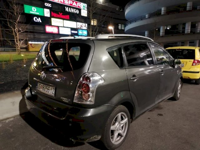 Toyota Corolla Verso 7 !!!! sjedala 1,8 VVT-i