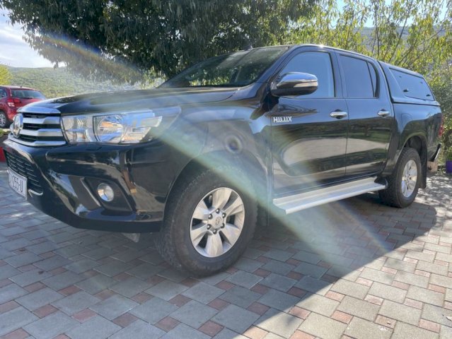 Toyota Hilux 2.4 Automatic automatik