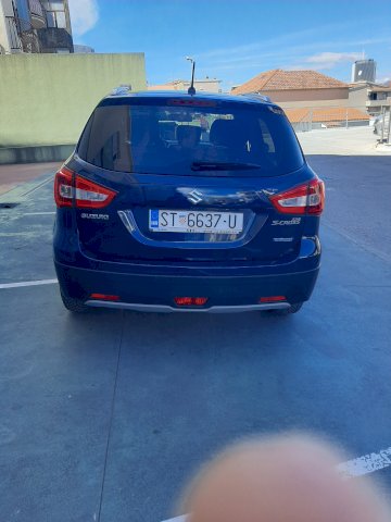 Tražim kombi u vrijednosti mog auta