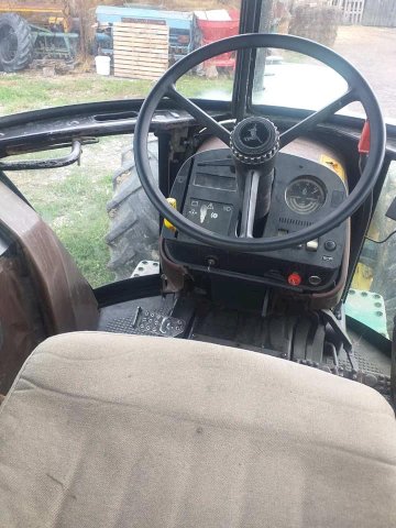 Traktor john deere 2850