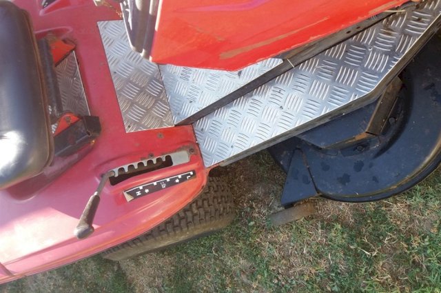 Traktor kosilica