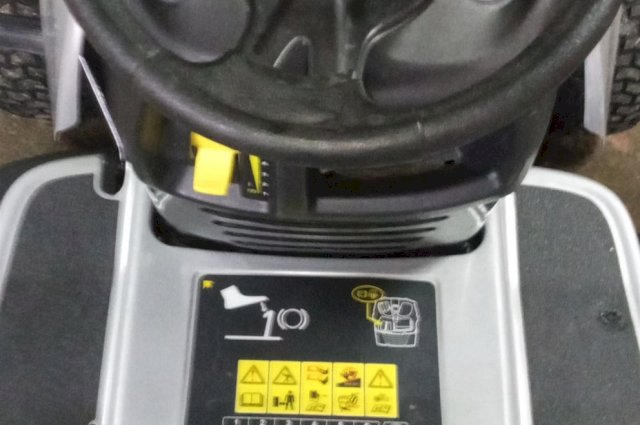 Traktor kosilica