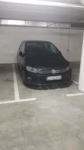 Trešnjevka - Sjever, Garažno Parkirno Mjesto