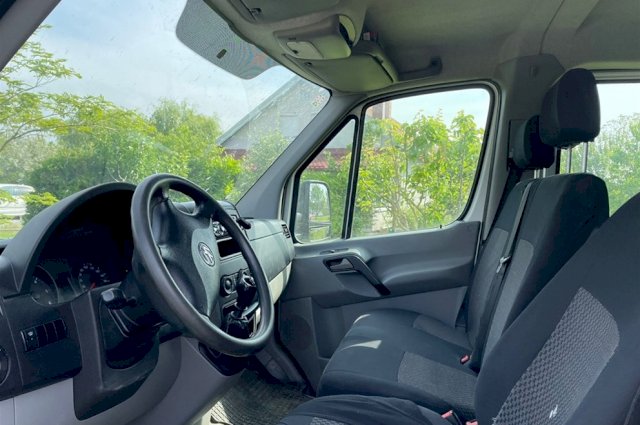VW CRAFTER 2.0 TDI (6+1)