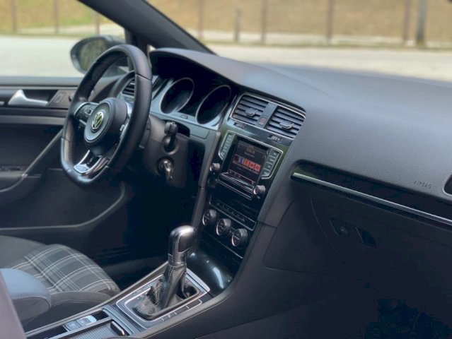 VW GOLF 7 GTD AUTOMATIK DSG SPORT & SOUND MOGUCA 