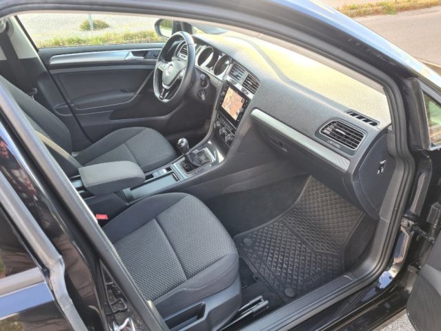 VW Golf 7 1,6 TDI BMT,2017 god, 143000 km