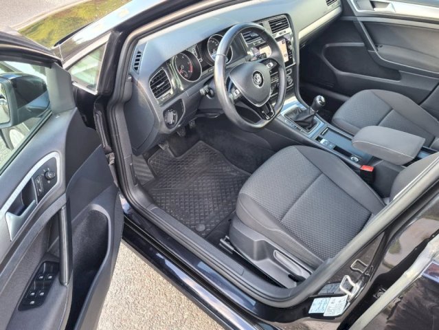 VW Golf 7 1,6 TDI BMT,2017 god, 143000 km