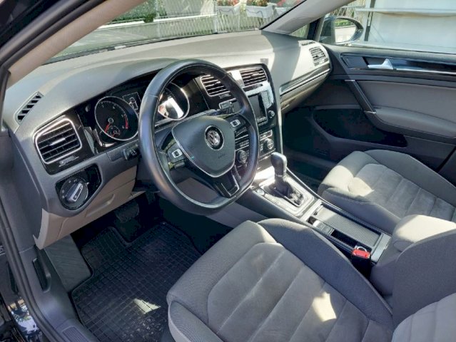 VW Golf 7 2,0 TDI DSG HIGHLINE