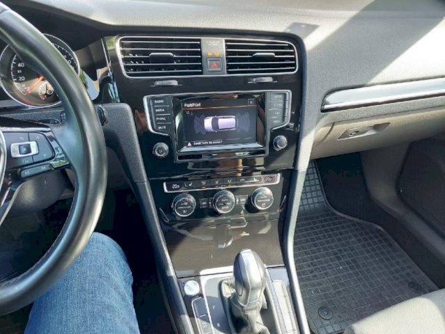 VW Golf 7 2,0 TDI DSG HIGHLINE