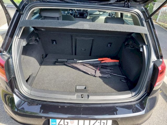 VW Golf 7 2,0 TDI DSG HIGHLINE