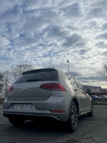 VW Golf 7 2.0 TDI automatik, 150ks, IQ Drive