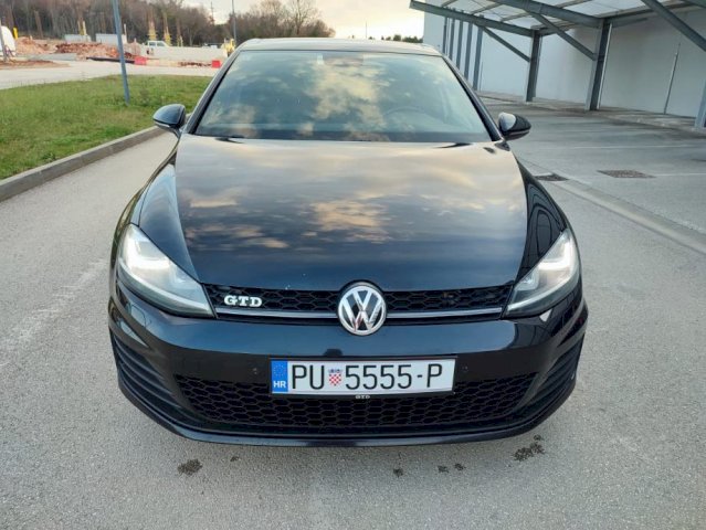 VW Golf 7 GTD *FULL OPREMA*