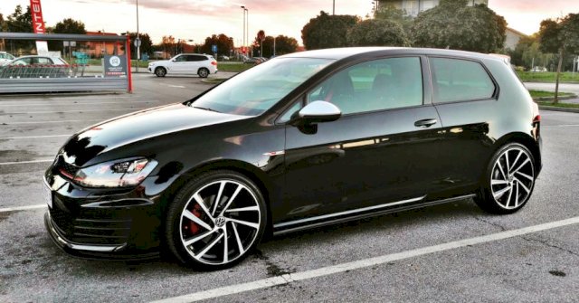 VW Golf 7 GTI Discoveri Pro Kamera