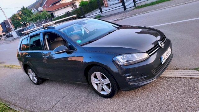 VW Golf 7 HIGHLINE Variant 2,0 TDI