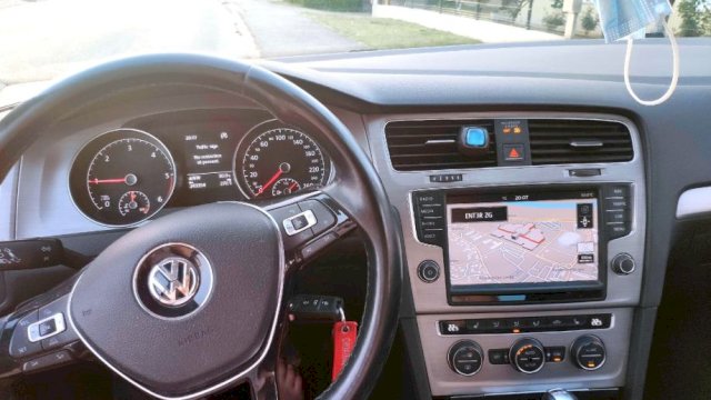 VW Golf 7 HIGHLINE Variant 2,0 TDI