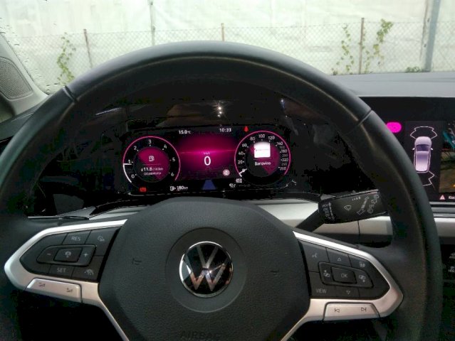 VW Golf 8 2,0 TDI