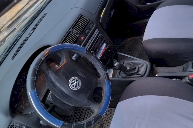 VW Golf IV 1.9.tdi prodaja ili zamjena za kombi