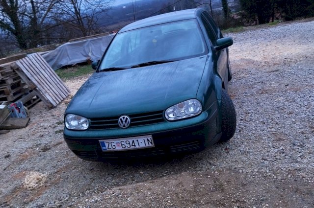 VW Golf IV 1.9.tdi prodaja ili zamjena za kombi