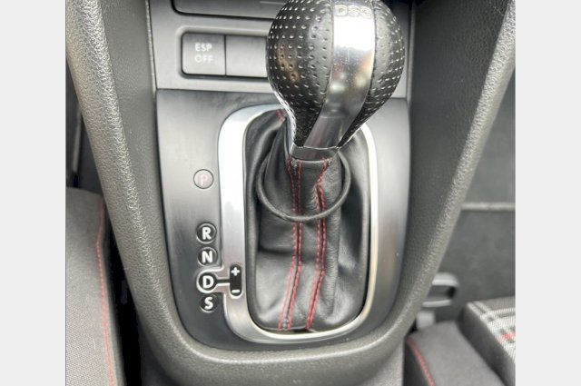 VW Golf VI 2.0 TSI GTI