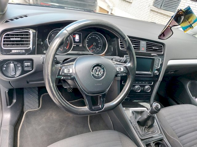 VW Golf VII 1.6 TDI CUP 2014.reg.12/2022,293.000