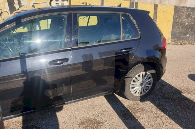 VW Golf VII 1.6 tdi 81kw hitno