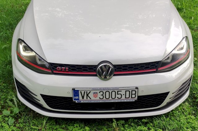 VW Golf VII GTI Perfomance