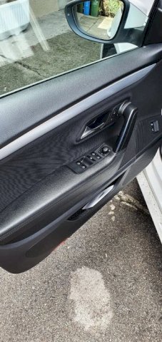 VW Passat CC 2,0 TDI // EXTRA STANJE //