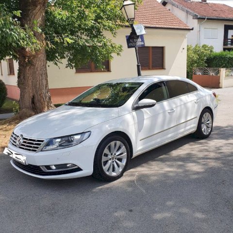 VW Passat CC 2,0 TDI // EXTRA STANJE //