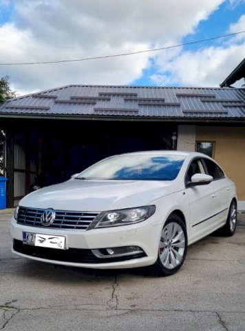 VW Passat CC 2,0 TDI // EXTRA STANJE //