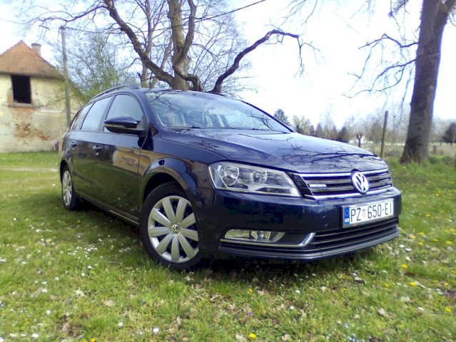 VW Passat Variant 1,6 TDI .206 tis.tempomat