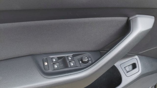 VW Passat Variant 1,6 TDI u odličnom stanju!