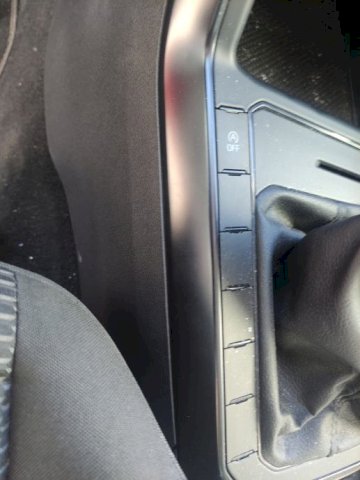 VW Polo 1,0 32 000 km NOVO