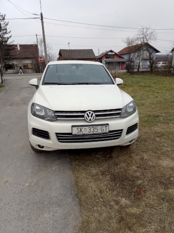 VW TUAREG 3,0 V6 TDI, 2011 godište