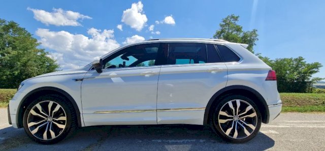 ☆ VW Tiguan 2,0 TDI R line ☆ 109.910 km ☆ V