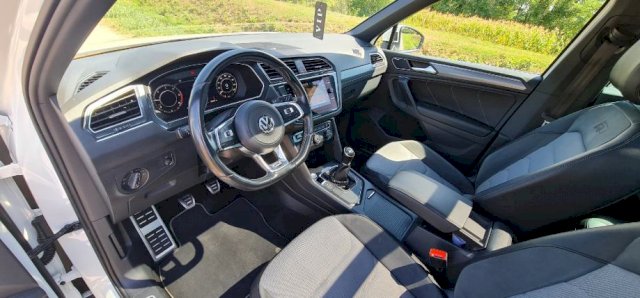 ☆ VW Tiguan 2,0 TDI R line ☆ 109.910 km ☆ V