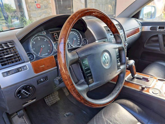 VW Touareg 2.5-ODLICAN