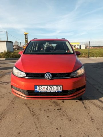VW Touran 1,6 TDI DSG