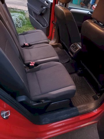 VW Touran 1,6 TDI DSG