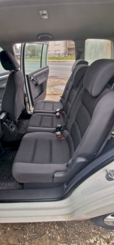VW Touran 1,6 TDI