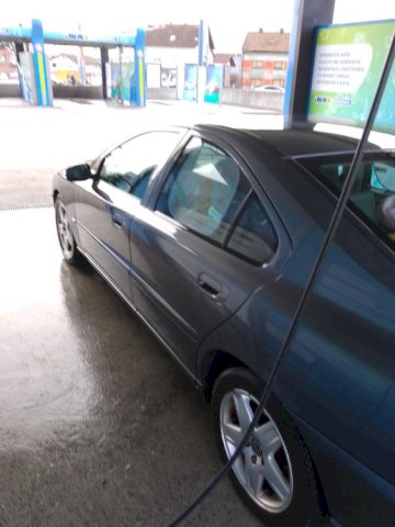 Volvo S60 2,4 lpg 2600e