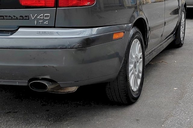 Volvo V40 2.0 turbo 147kw benzin-LPG