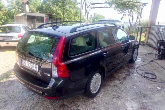 Volvo V50 1.6 TDIi reg.do 05.2024 ZAMJENA