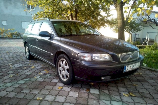 Volvo V70 2,4 d5