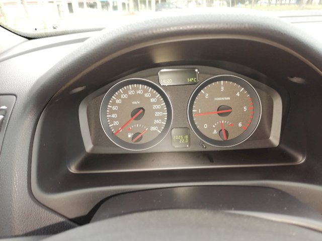 Volvo v 50