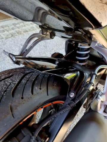 Yamaha FZ1 FAZER 998 cm3, 2006 god.