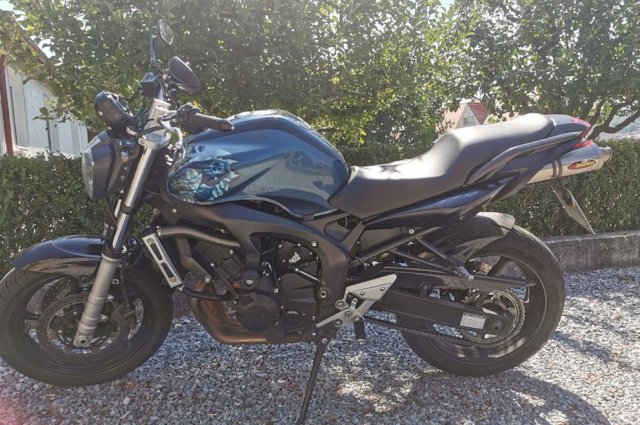 Yamaha Fazer 600