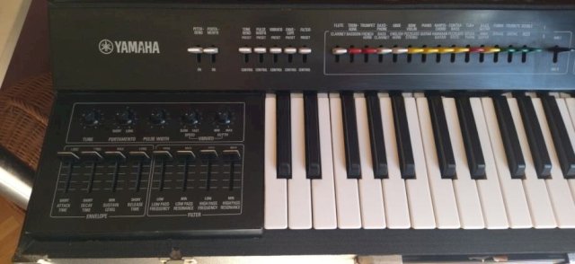 Yamaha SY-2