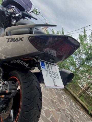 Yamaha T-max 500 499 cm3, 2009 god.