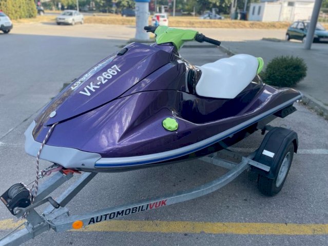Yamaha VX 110 + nova prikolica, 3 sjedeca mjesta