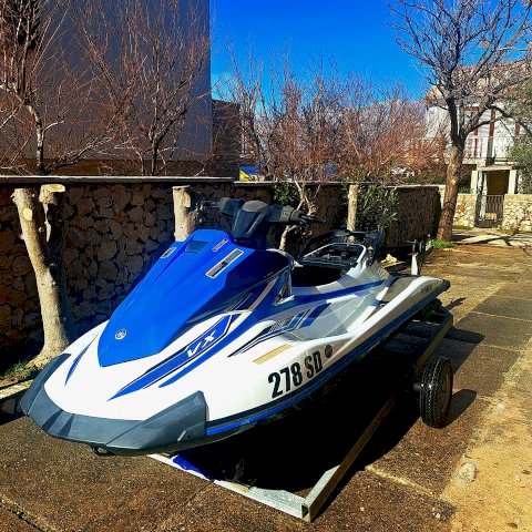 Yamaha VX